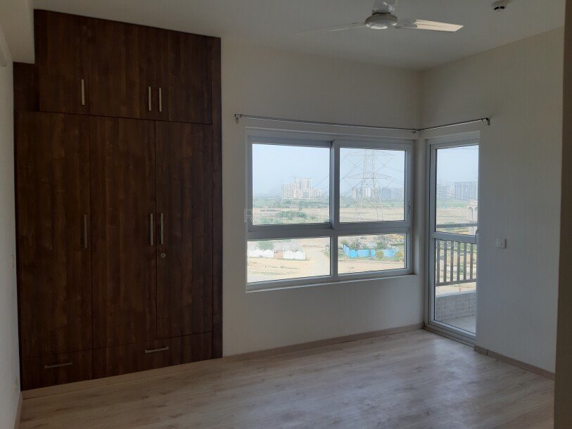 3bhk Apartment for sale in Adani oyster grande Sector 102 Gurgaon-5