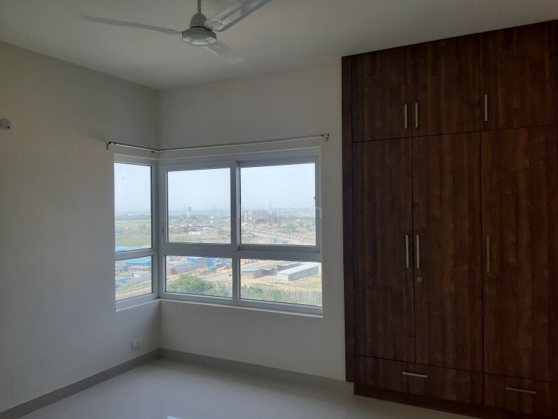 3bhk Apartment for sale in Adani oyster grande Sector 102 Gurgaon-3