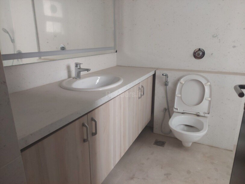 4bhk Duplex villa available on Rent in Sobha International City Sector 109 Gurgaon-11