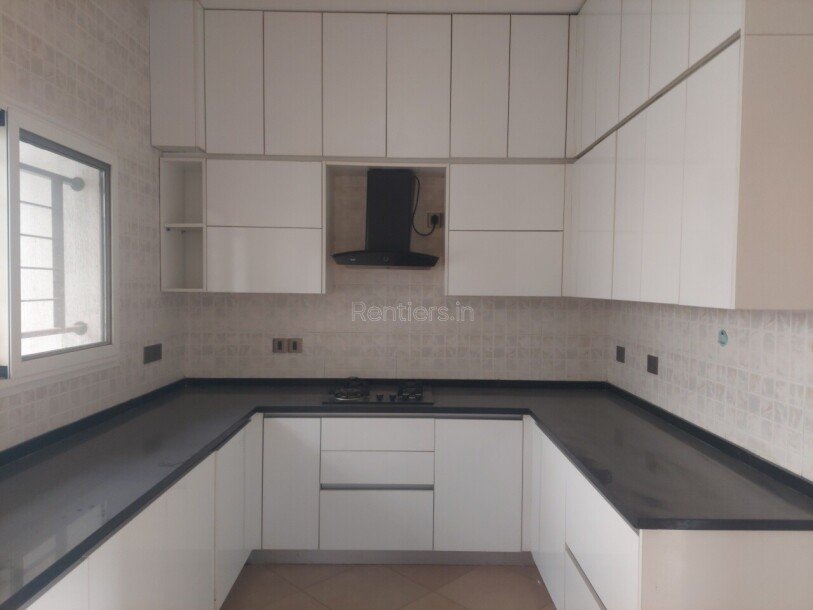 4bhk Duplex villa available on Rent in Sobha International City Sector 109 Gurgaon-23