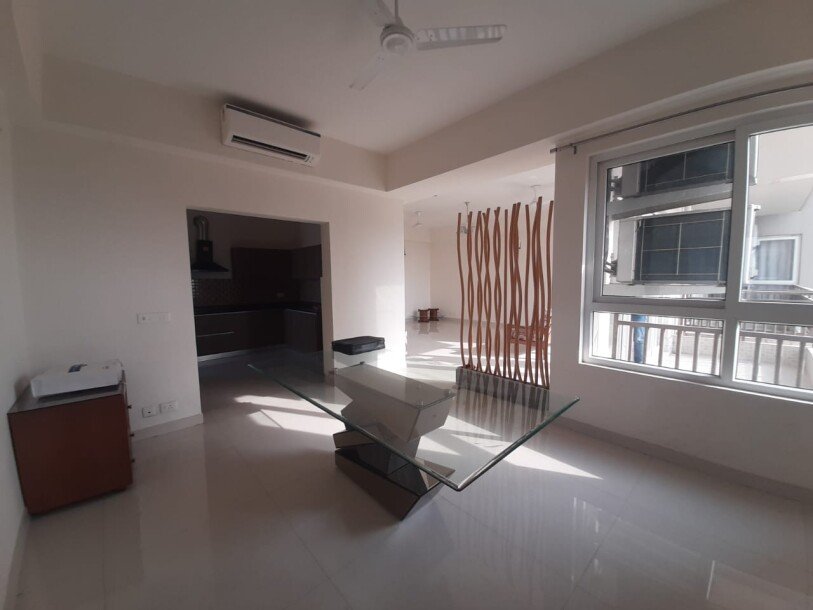 4bhk apartment for rent in Adani Oyster Grande Sector 102 Gurgaon-19