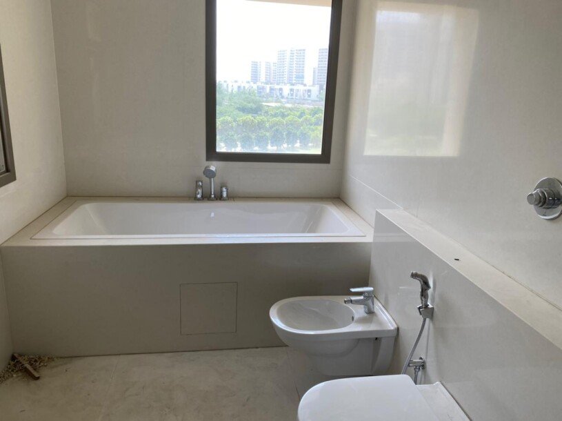5bhk Independent  fully Furnished house Villa in Sobha International City Sector 109 Gurgaon-23