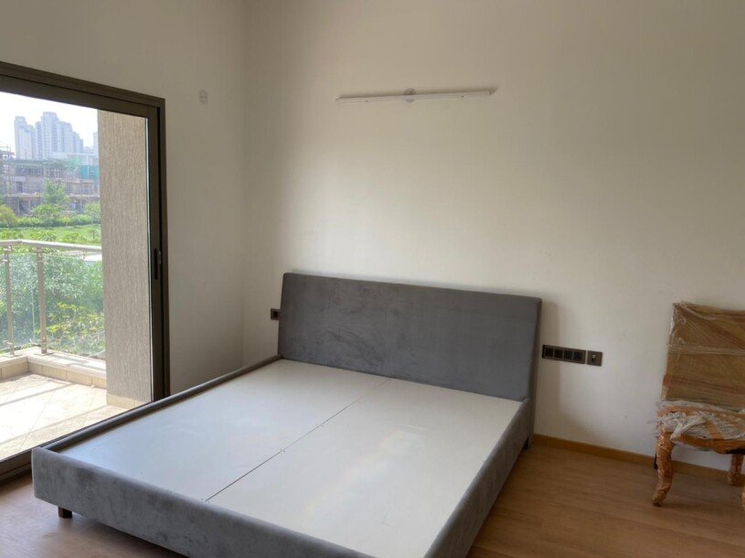 5bhk Independent  fully Furnished house Villa in Sobha International City Sector 109 Gurgaon-5