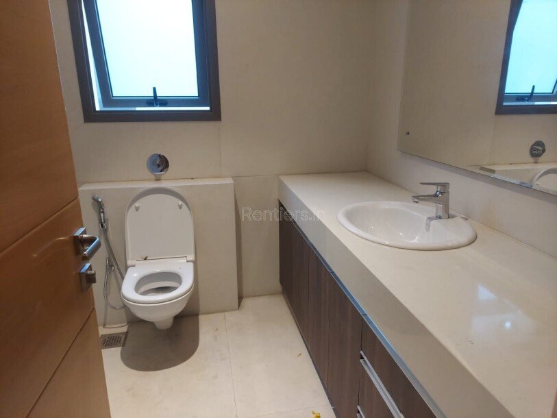 5bhk Independent Villa House for rent in Sobha International City-14