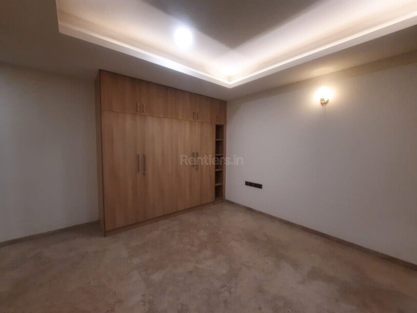 6bhk 500 sqyards  Independent Villa House for rent in Sobha International City sector 109 gurgaon-16