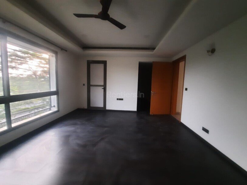 6bhk 500 sqyards  Independent Villa House for rent in Sobha International City sector 109 gurgaon-12