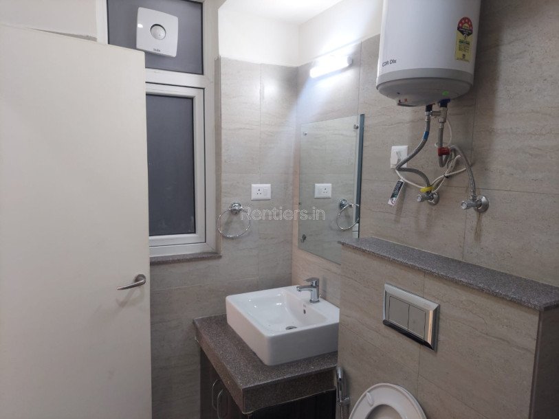 2bhk apartment for rent in Tata La vida sector 113 Gurgaon-6