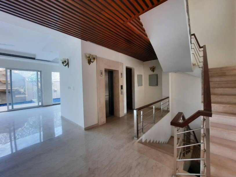 5bhk 8000 sqft  independent villa puri deplomatic greens sector 110A gurgaon-8