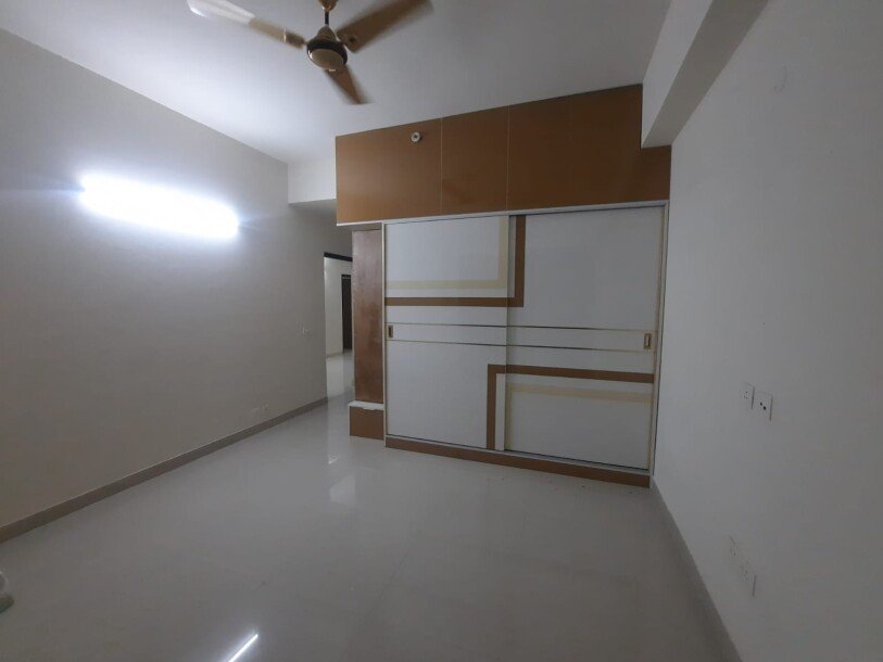 4 BHK Apartment for rent in Adani M2K Oyster Grande Sector-102 Gurgaon-1