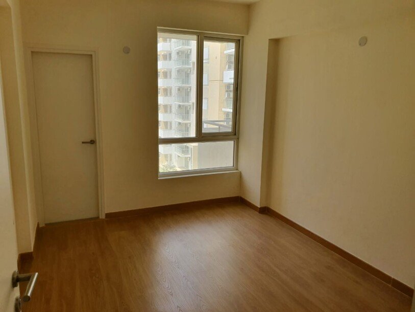 3bhk apartment in Emaar Imperial Gardens Sector 102 Gurgaon-3