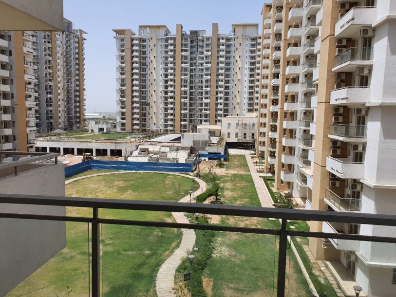 3bhk apartment in Emaar Imperial Gardens Sector 102 Gurgaon-13