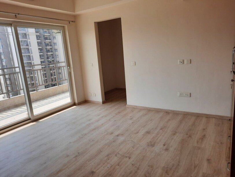 3BHK +SR Apartment in Adani Oyster Grande Sector 102,GURGAON-3