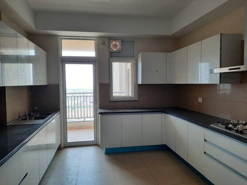 4bhk flat in experion windchants sector 112 gurgaon-4