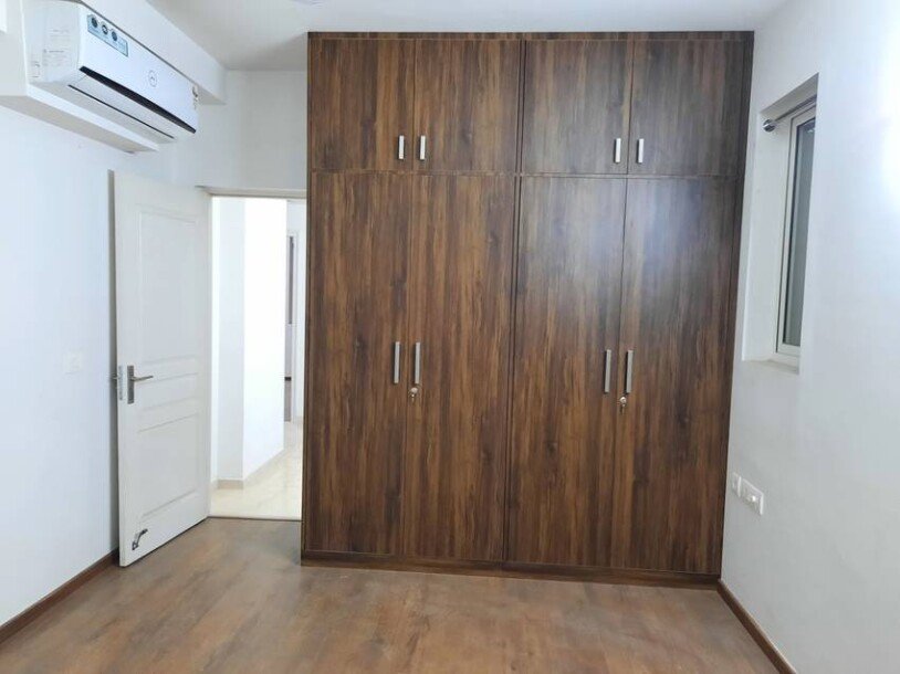 3bhk flat in Godrej Summit sector 104 gurgaon-1