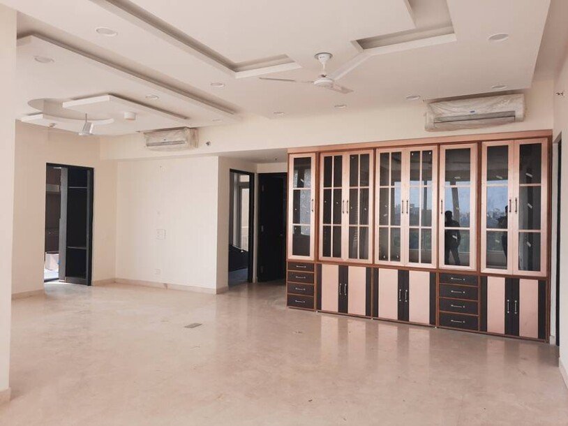 5bhk flat in India bulls Enigma sector 110 gurgaon-5