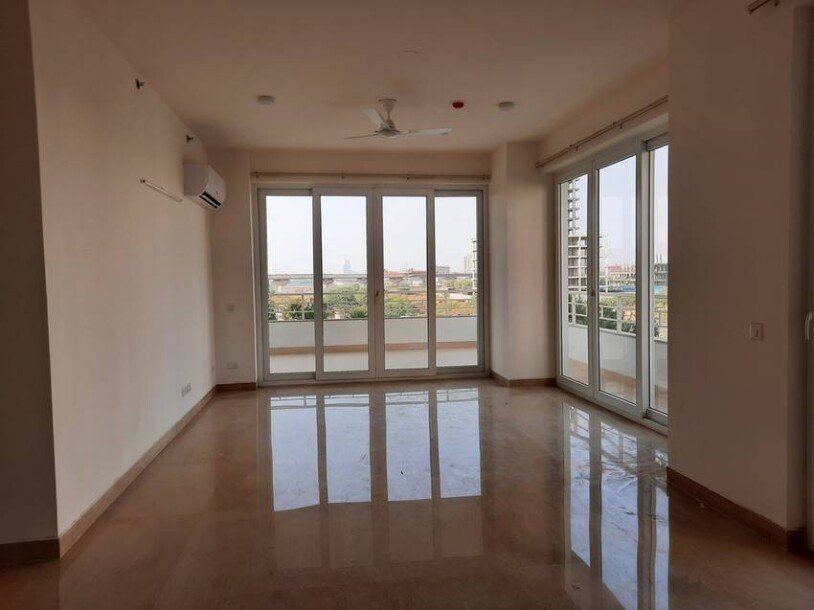 2bhk+study semifurnished  flat in puri emerald bay Dwarkaexprewway  sector 104 gurgaon-6