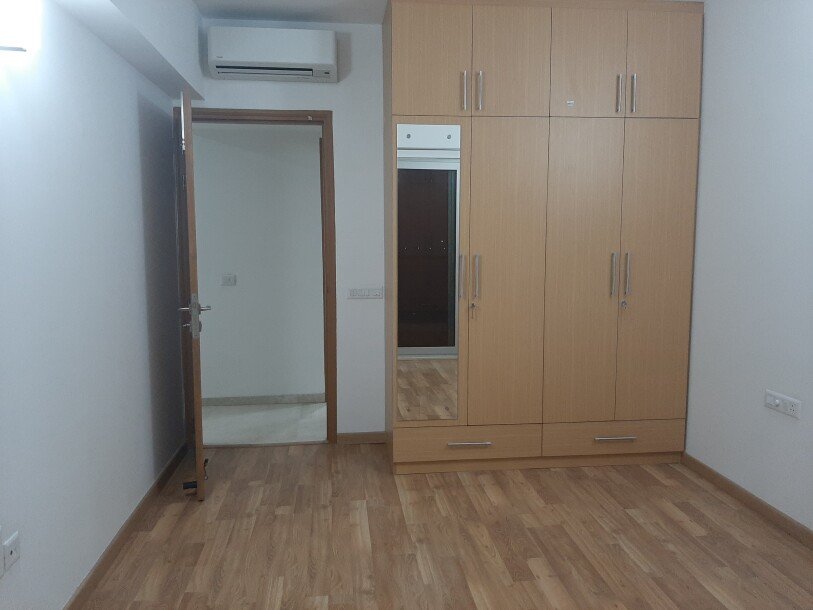 3bhk flat in Tata Gurgaon Gateway sector 112 Gurgaon-8